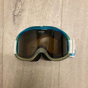 Von Zipper snowboarding goggles